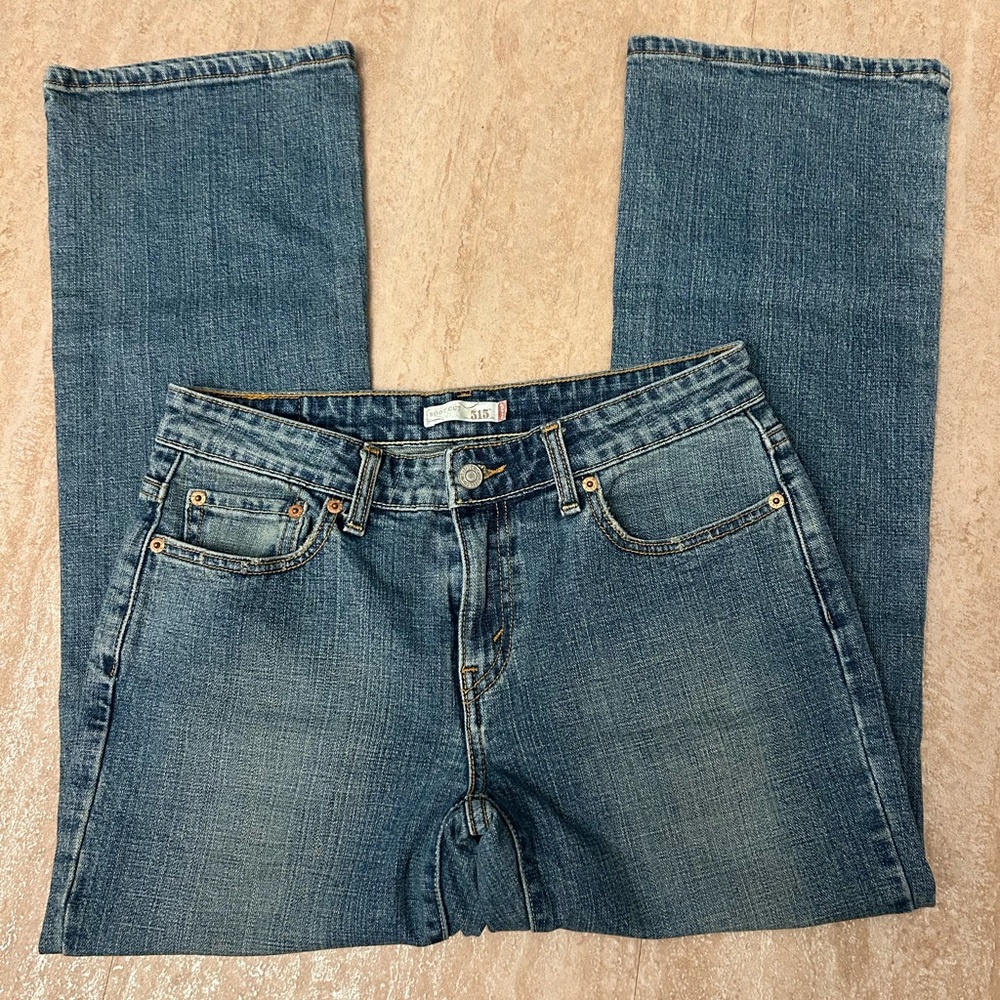 Levi’s 515 Boot Cut Light wash womens 8 Medium